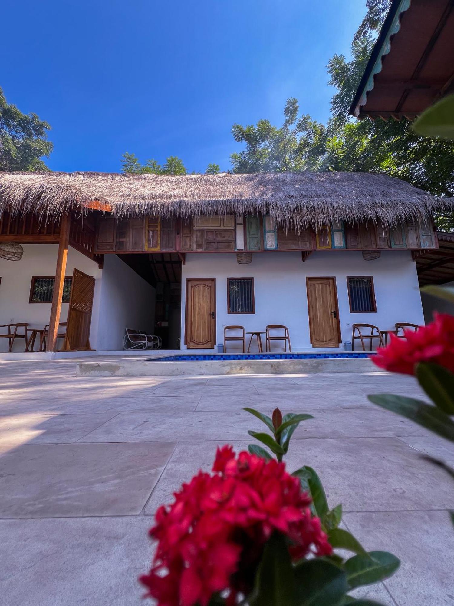 Bae Gili Inn Гили Еър Екстериор снимка